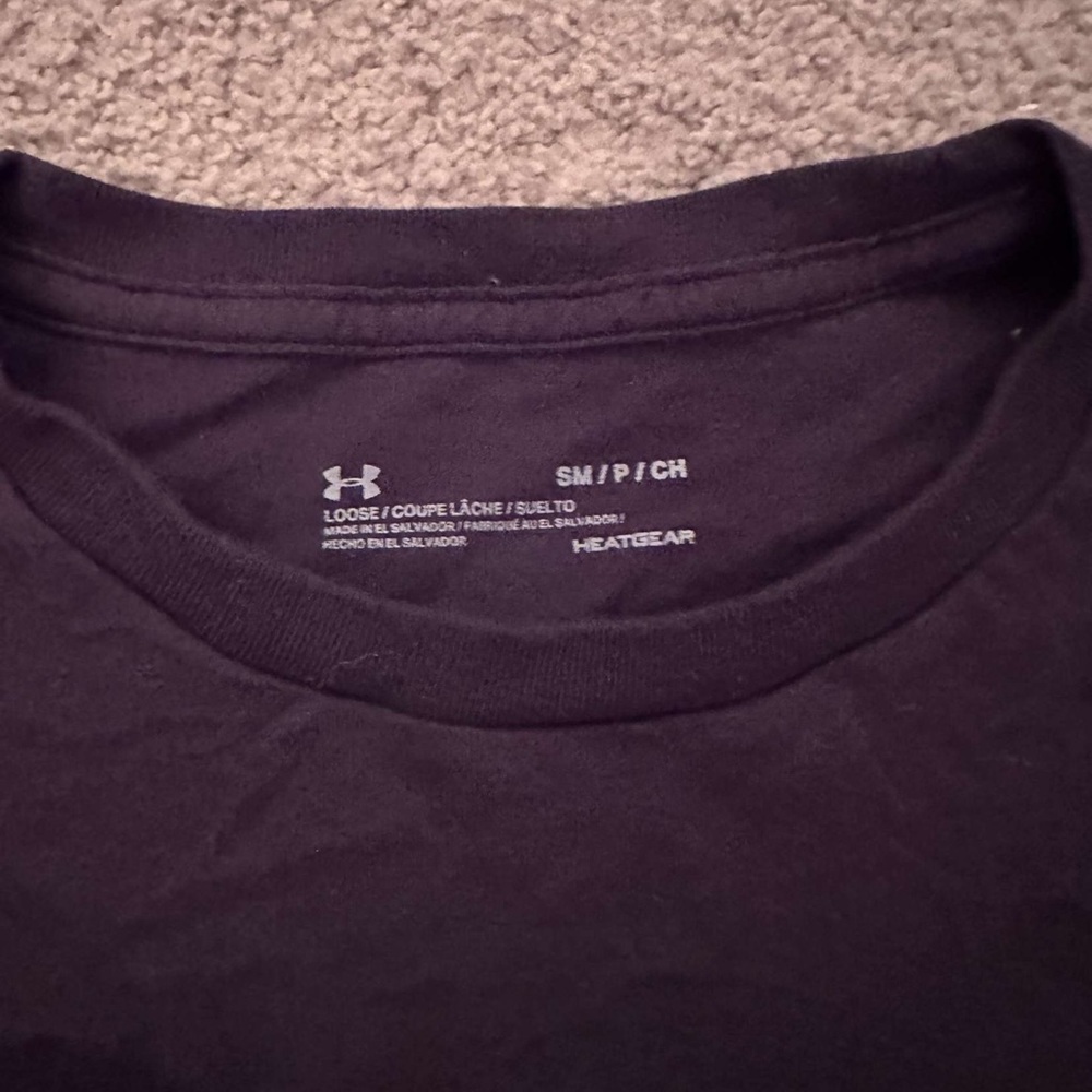 Black t-shirt - Picture 2 of 2